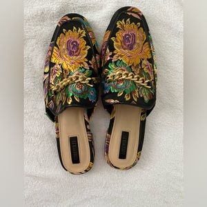 Women’s mules in good condition
